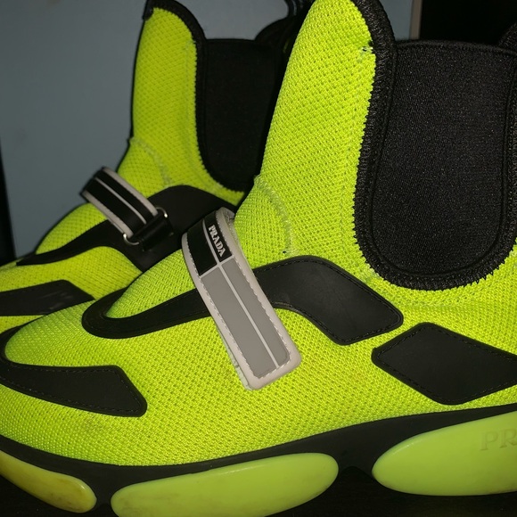 Prada shoes - Picture 4 of 9